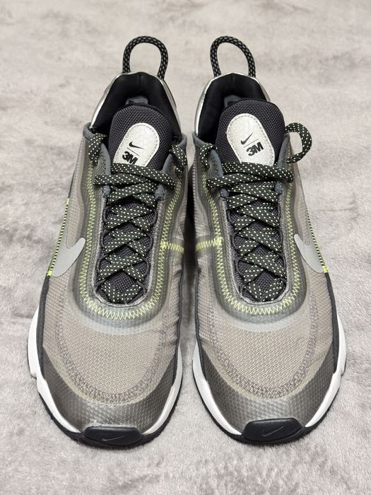 Кросівки Nike Air Max 2090 SE 44р 28см оригінал