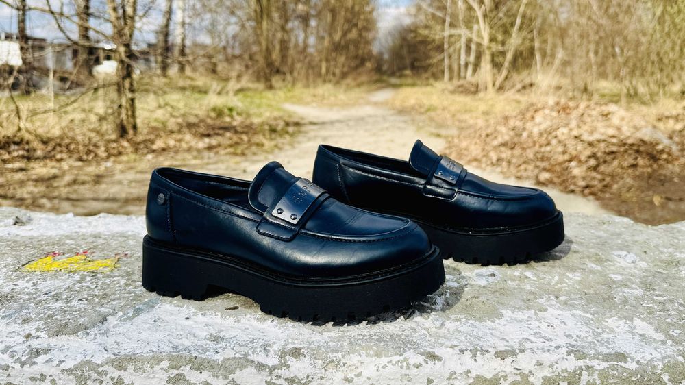 Жіночі туфлі, лофери на високій підошві Esprit