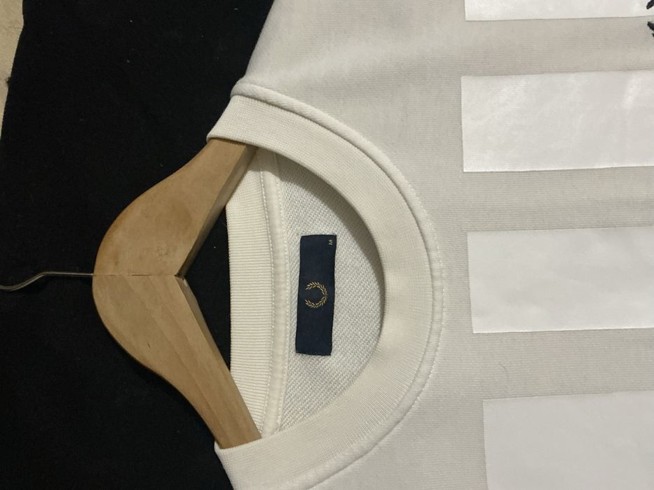 Лонгслив Fred Perry