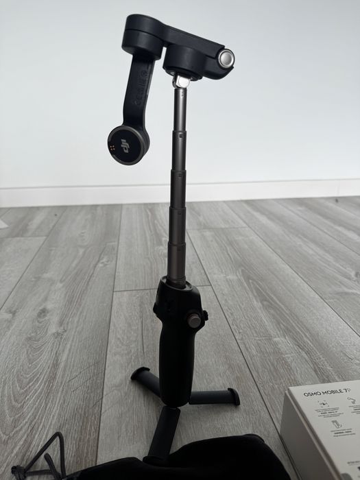 DJI osmo mobile 7P