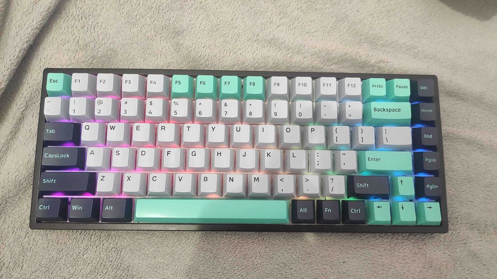 Teclado Royal Kludge RK84