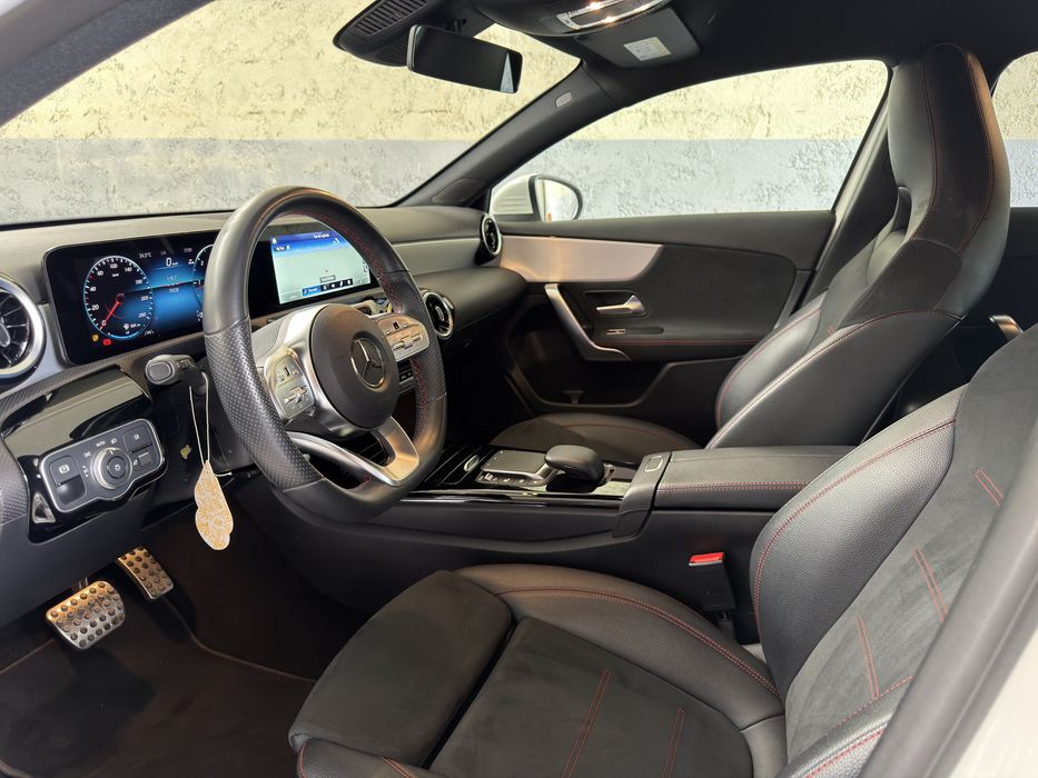 Mercedes A 180 D AMG Line Auto - Desde 399€ Mês