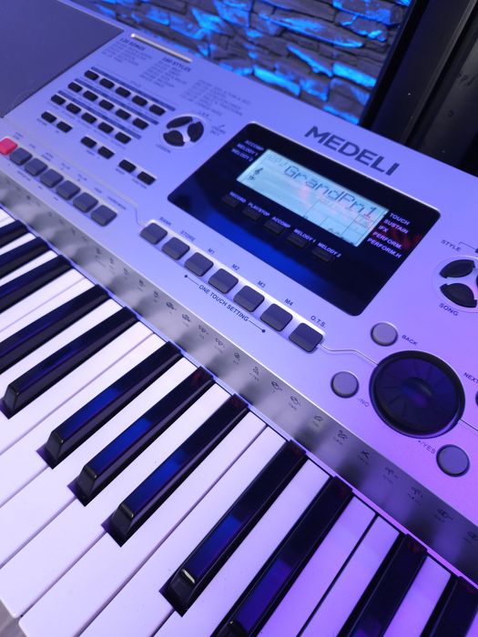 MEDELI MD-200 keyboard do nauki
