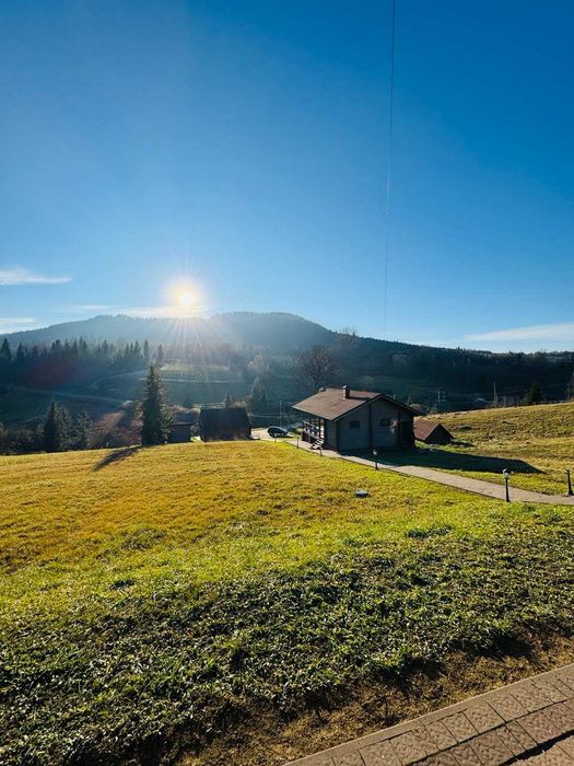 Продаж котеджу-шале (будинок) у с.Задільське, біля лісу, є ВІДЕО..