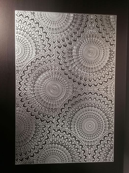 4 New Silver PVC Table Mats435905993858754562