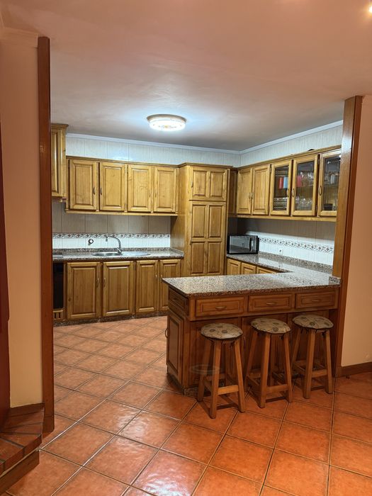 Apartamento T2+1 em Joane