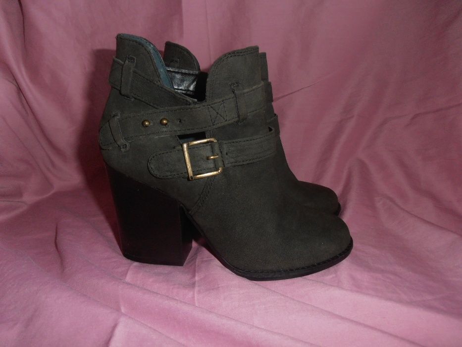 Skórzane botki BATA 36