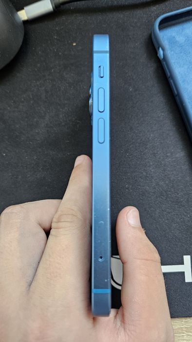 IPhone 13 mini у гарному стані
