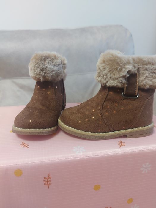 Продам чобітки 21 розміру