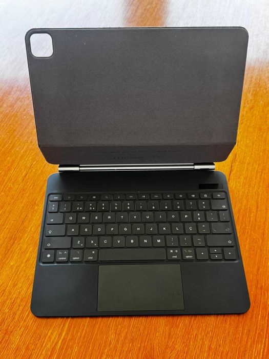 Apple iPad Air 2025 13" M3 (2025) 128GB Wi-Fi Azul + Capa teclado iPad Air 13(24)