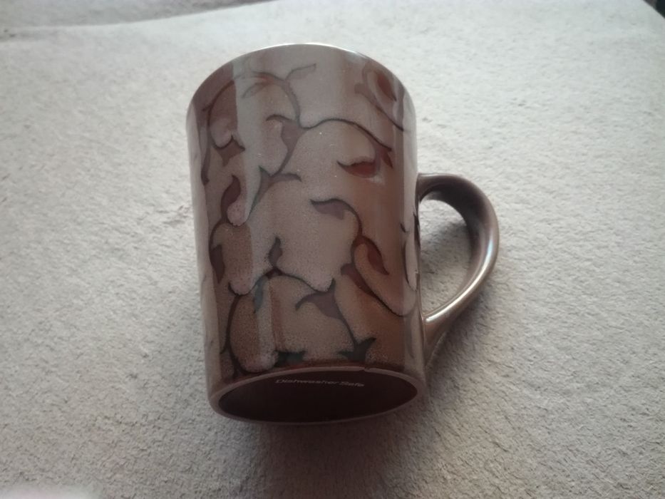 Kubek Dishwasher Safe brązowy