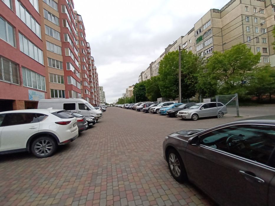 Оренда магазин Сихів вулиця Антонича