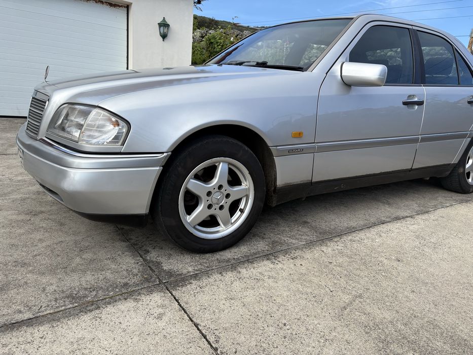 Mercedes benz c220 D