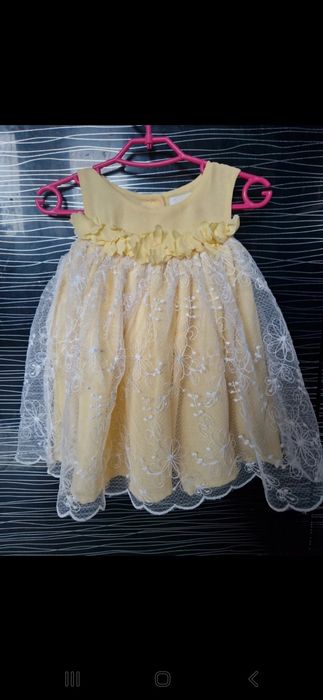 Sukieneczka 6-9 miesięcy F&F