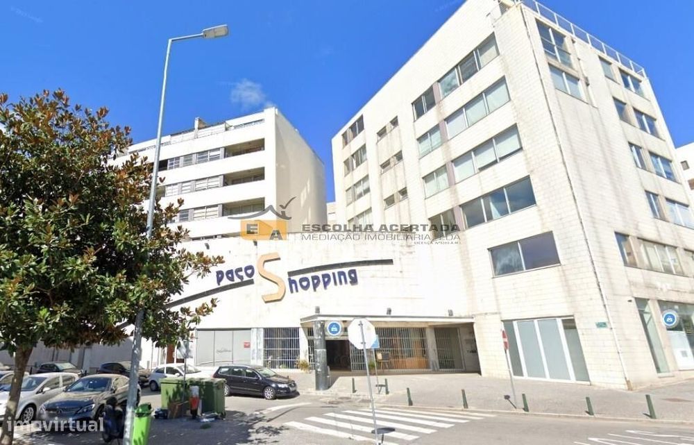 Loja antigo supermercado Paços de Ferreira