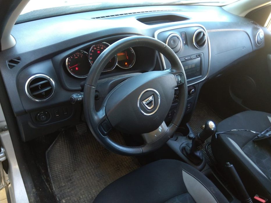DACIA SANDERO II - 2014 - Para Peças