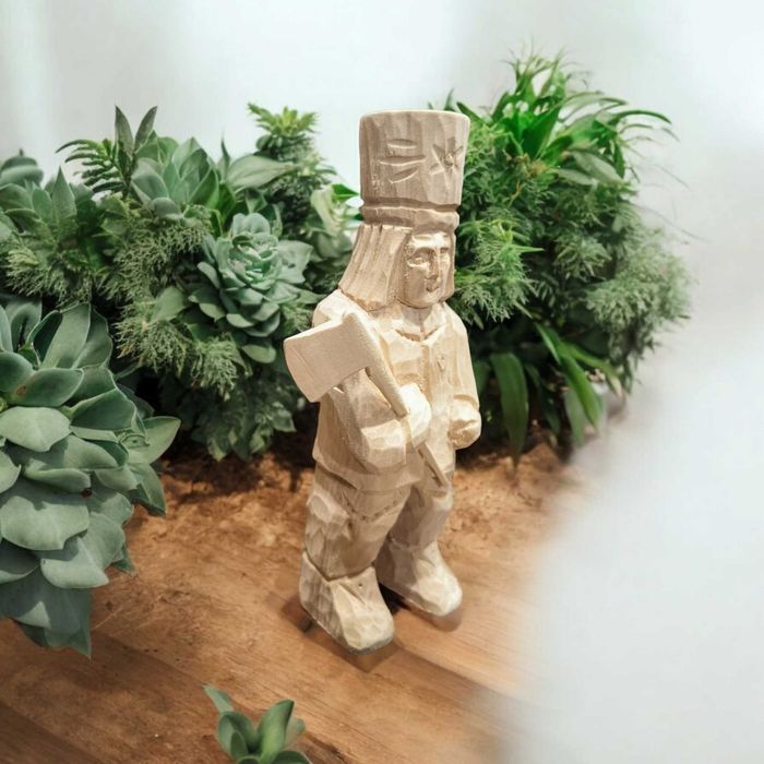 Unikalna Rzeźba Drewniana przedstawiająca postać Janosika