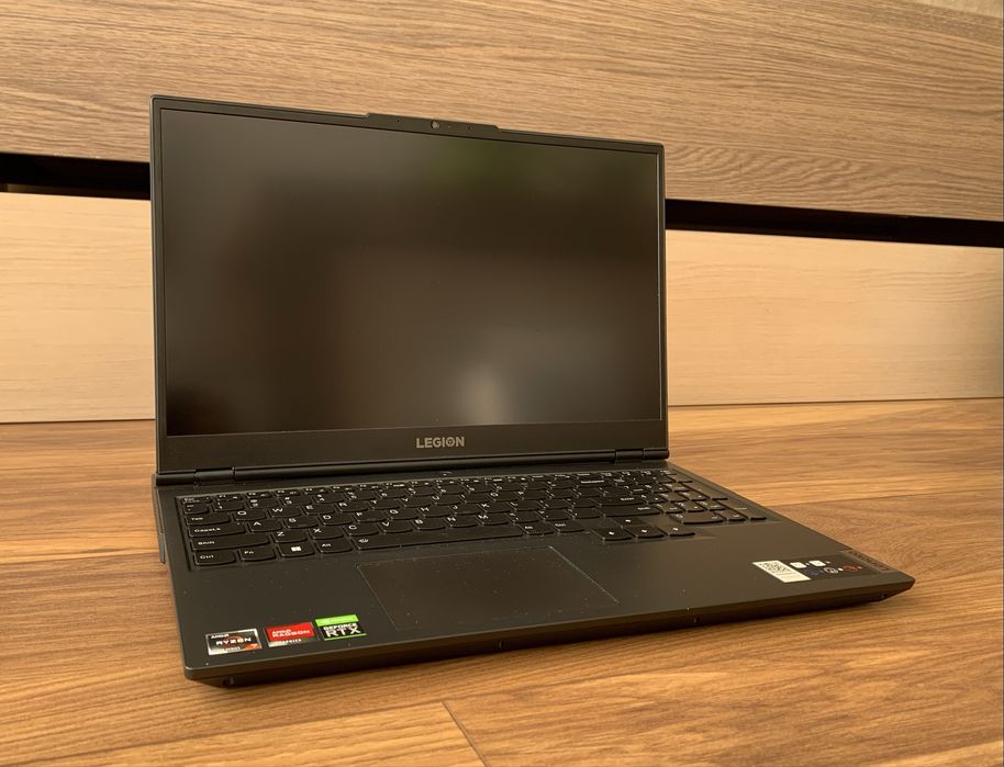 Laptop gamingowy Lenovo Legion 5 15ACH6 Ryzen 7 5800H RTX 3050 32GB RAM 2TB SSD Bardzo mało używany