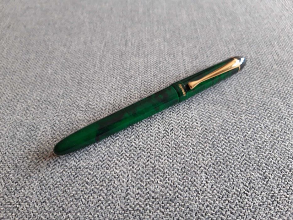 Caneta de tinta permanente REYNOLDS