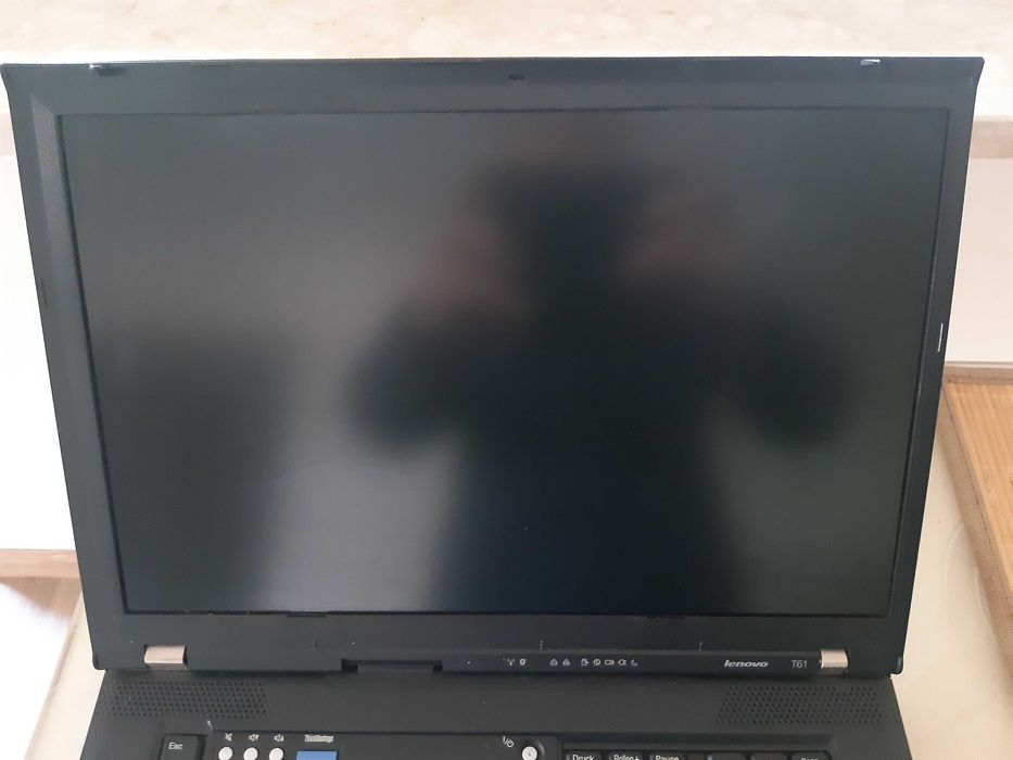 Laptop Lenovo T61 sprawny