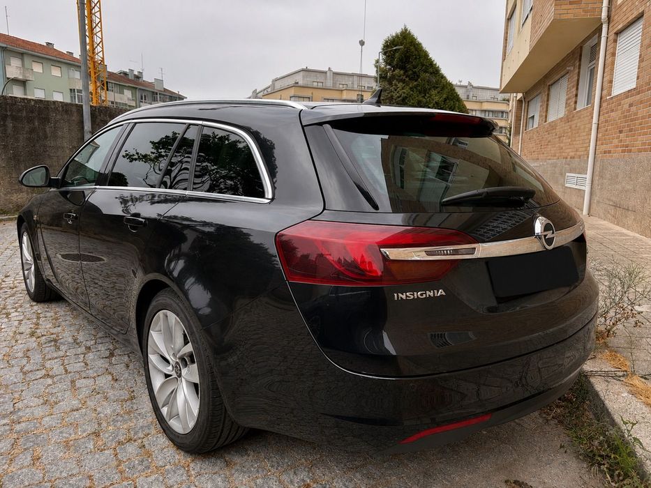 Opel Insignia Sports Tourer 2.0 CDTi Executive S/S