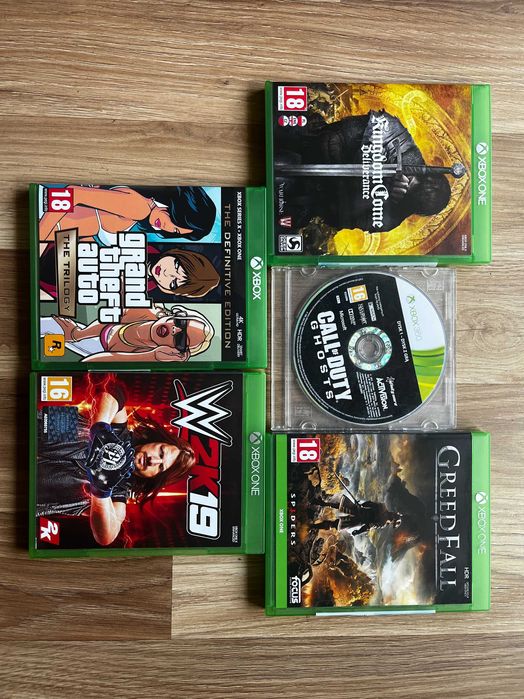 Xbox One + 6 Gier + Czerwony pad