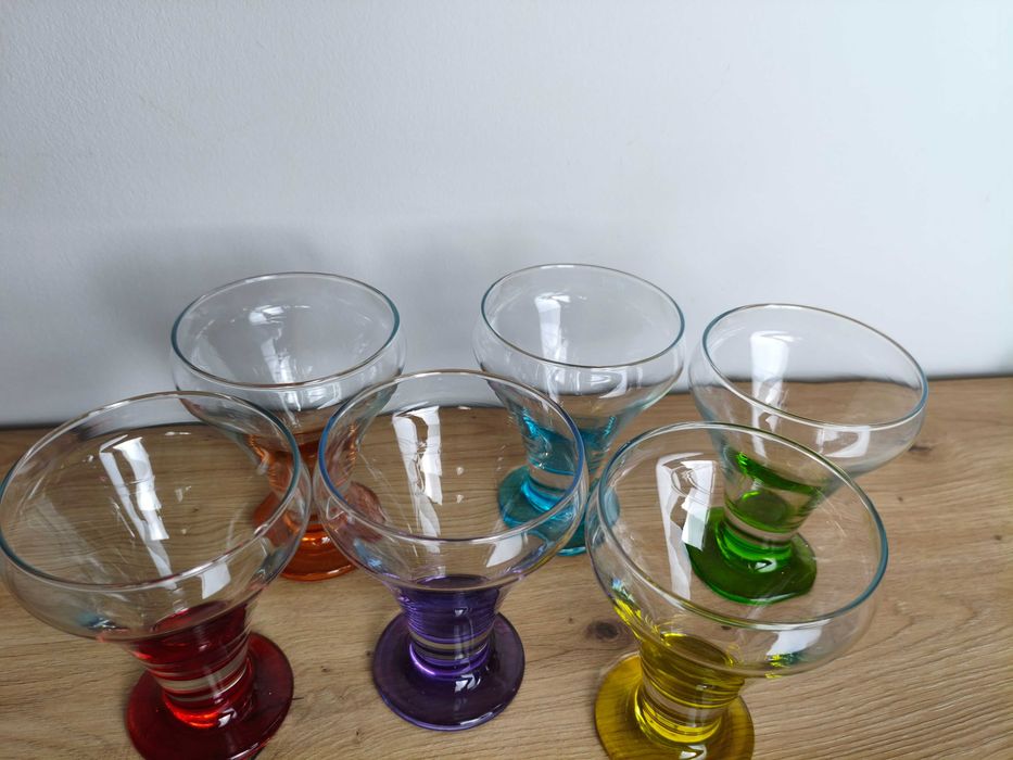 Pucharki na desery lody z kolorowym dnem zestaw 6szt