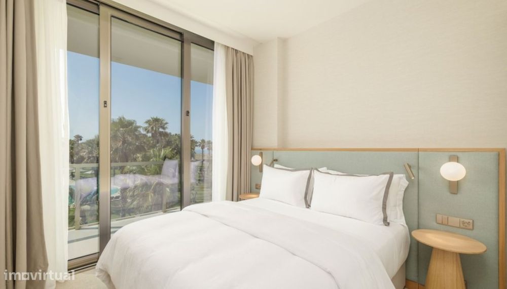 Apartamento T3 à venda com acesso direto à praia dos Salgados, Algar