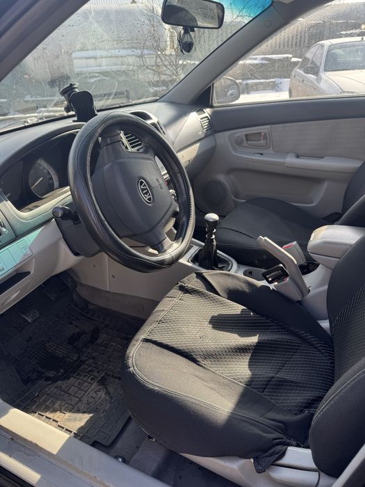 Kia Cerato 1.6 бензин