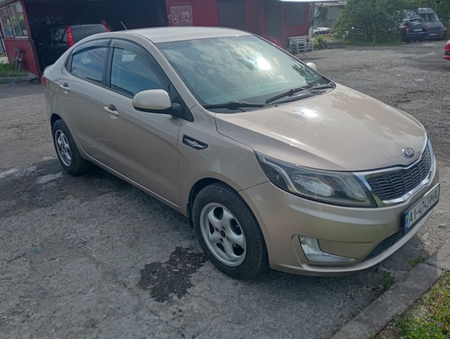 KIA RIO 1.6 Автомат