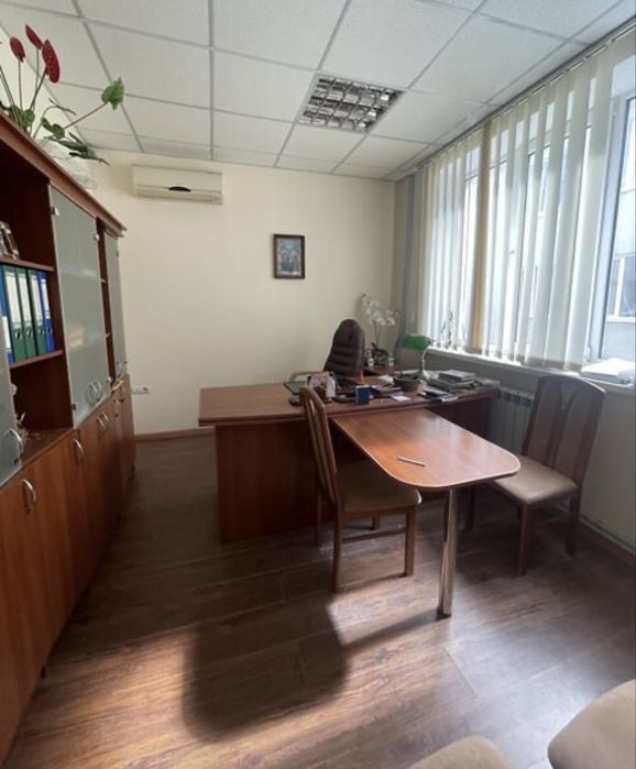 Здається офісне приміщення, Центр, вул.Шашкевича