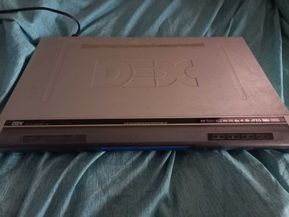 Продам dvd плеєр