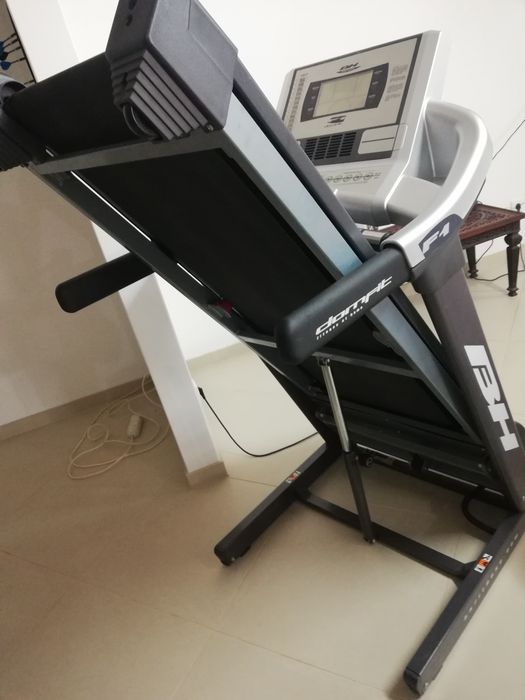 Passadeira rolante profissional como nova