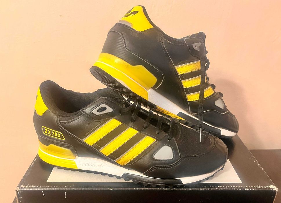 adidas zx 750 - купити чоловіче взуття - Ціна на OLX.ua