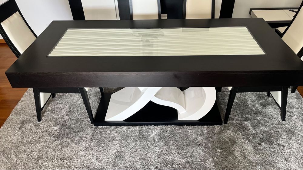 Mesa extensível + 6 cadeiras