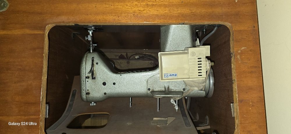 Maszyna do szycia Łucznik