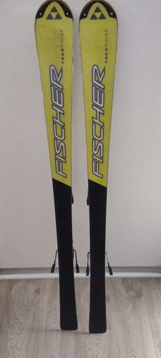 Narty Fischer RC4 138cm