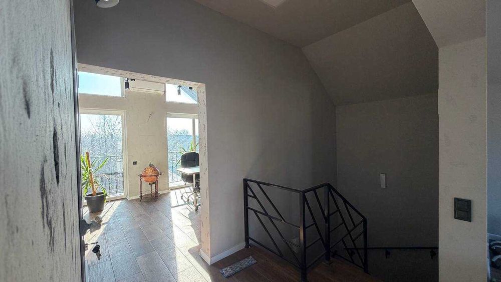 Таунхаус з Ремонтом Буча, вул. Вокзальна 74б Оф.2%