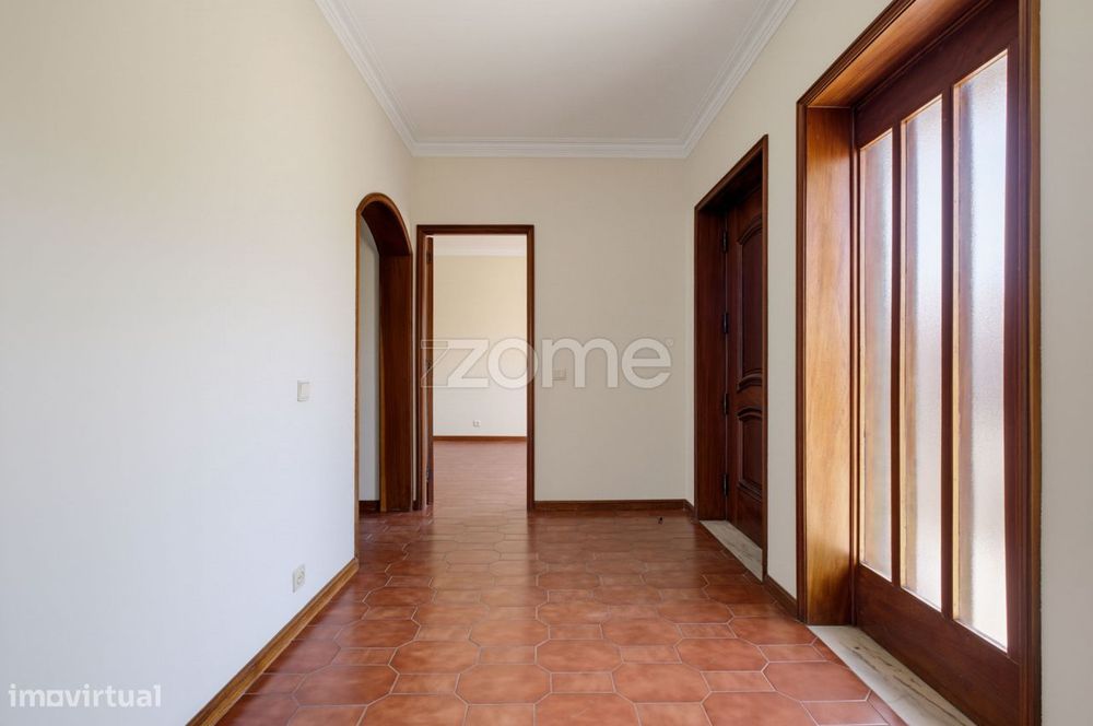 Moradia T4 / T5 com Garagem | Quinta das Rosas, Vilar do Paraíso
