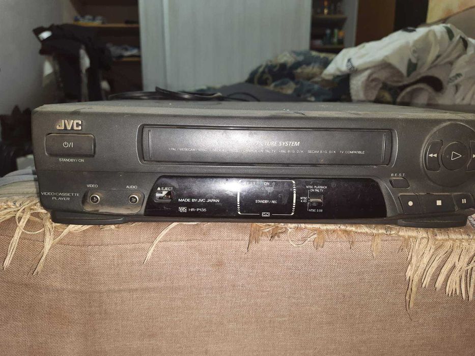 DVD Видео програвач  LG, JVC