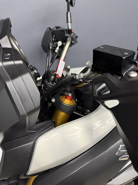Suzuki V-Strom dl 1000