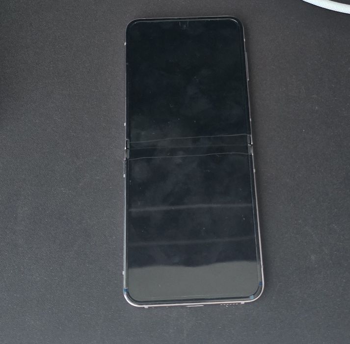 Samsung Galaxy Z Flip 5