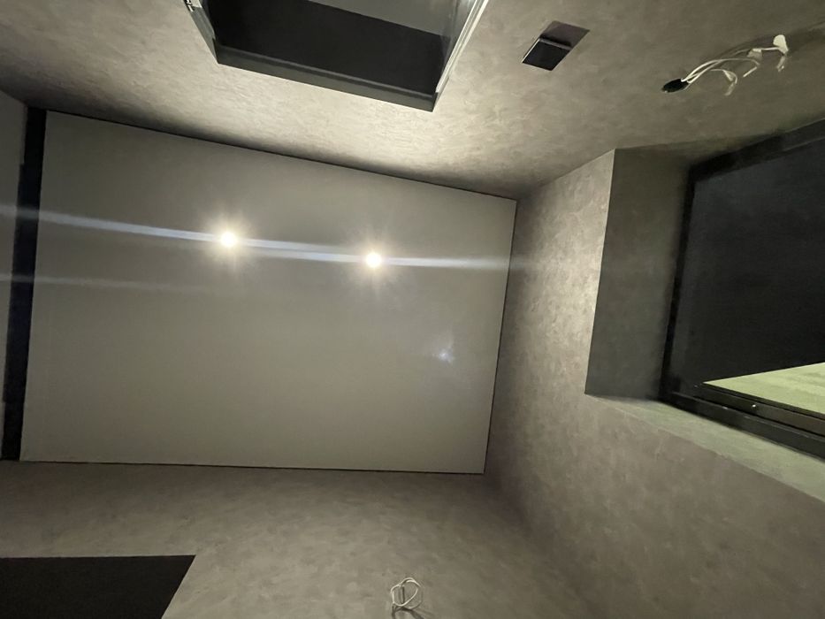 Натяжные потолки.Натяжні стелі 200 грн м2 від монтажників.