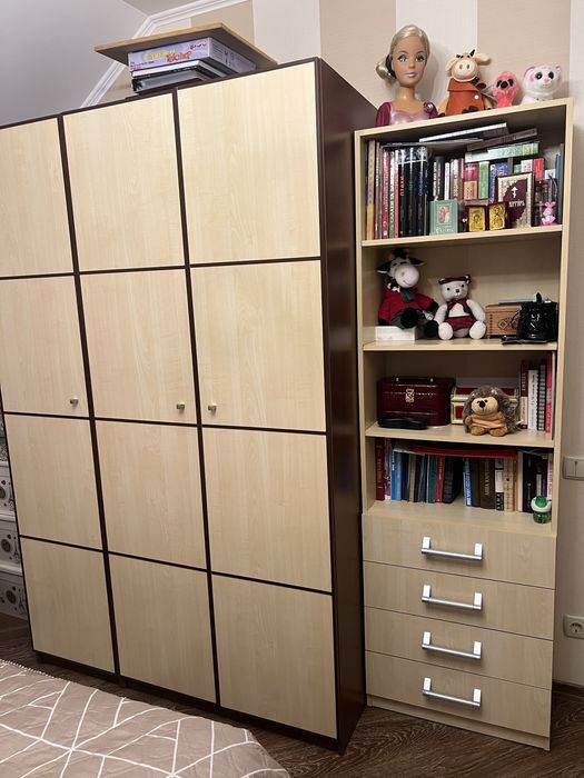 Продаються меблі для  дитячоі кімнати.