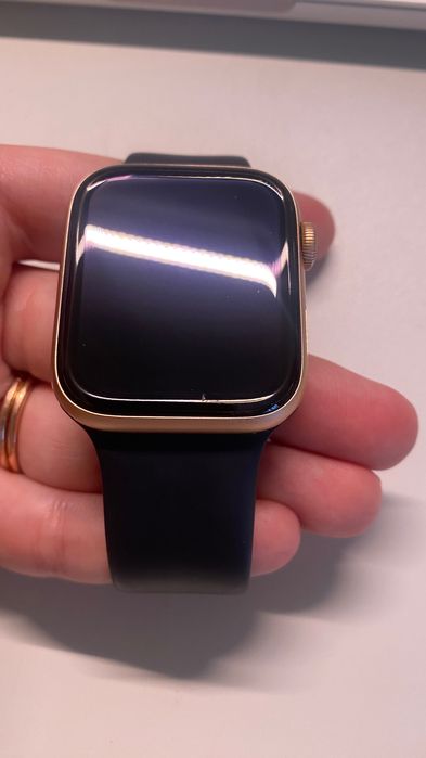 Apple Watch SE 44 mm Rose Gold + 4 Pulseiras