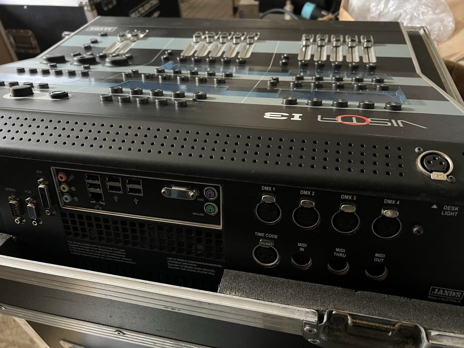 Mesa de Luz Junds Vista I3