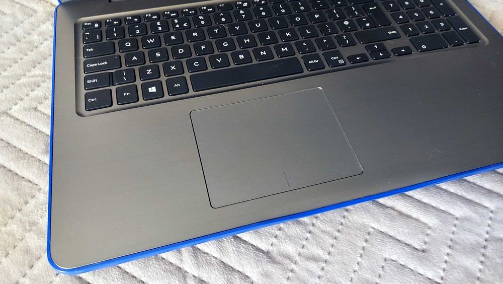 DELL do domowo-biurowych zastosowań - Intel SSD256GB Win11 Office