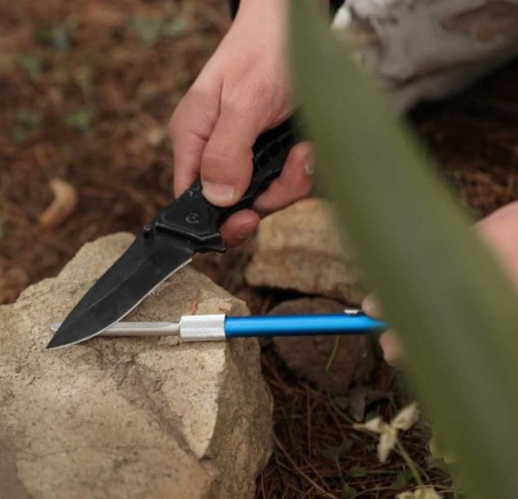 Точилка для ножів. точилка для ножей