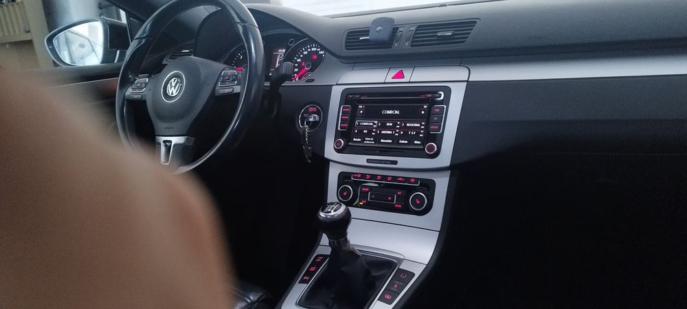 Volkswagen Passat CC — photo 5