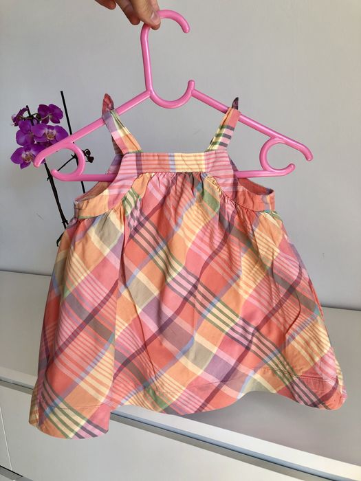 Sukienka, majtki firmy GAP 74 rozmiar